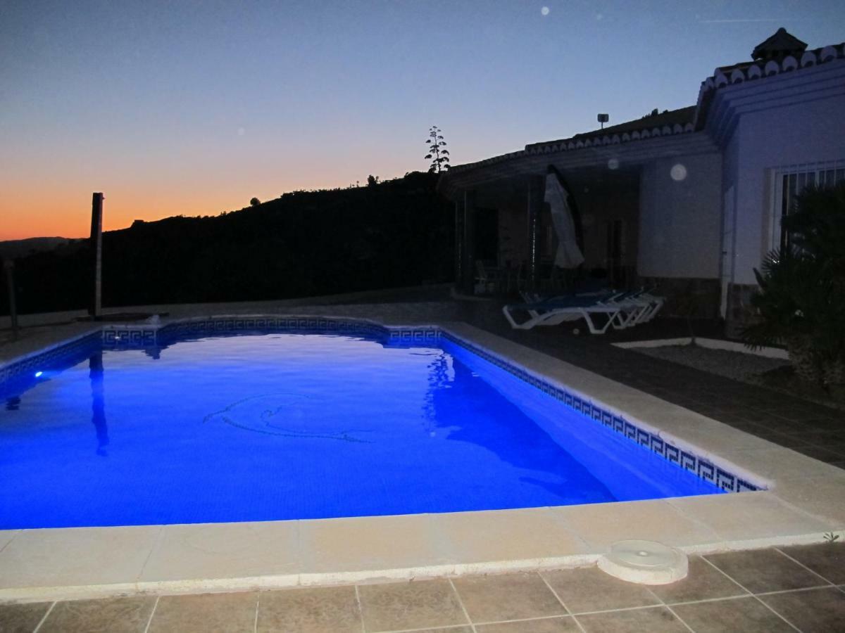 Villa Camakini With Heated Pool And Sea View Arenas  Bagian luar foto