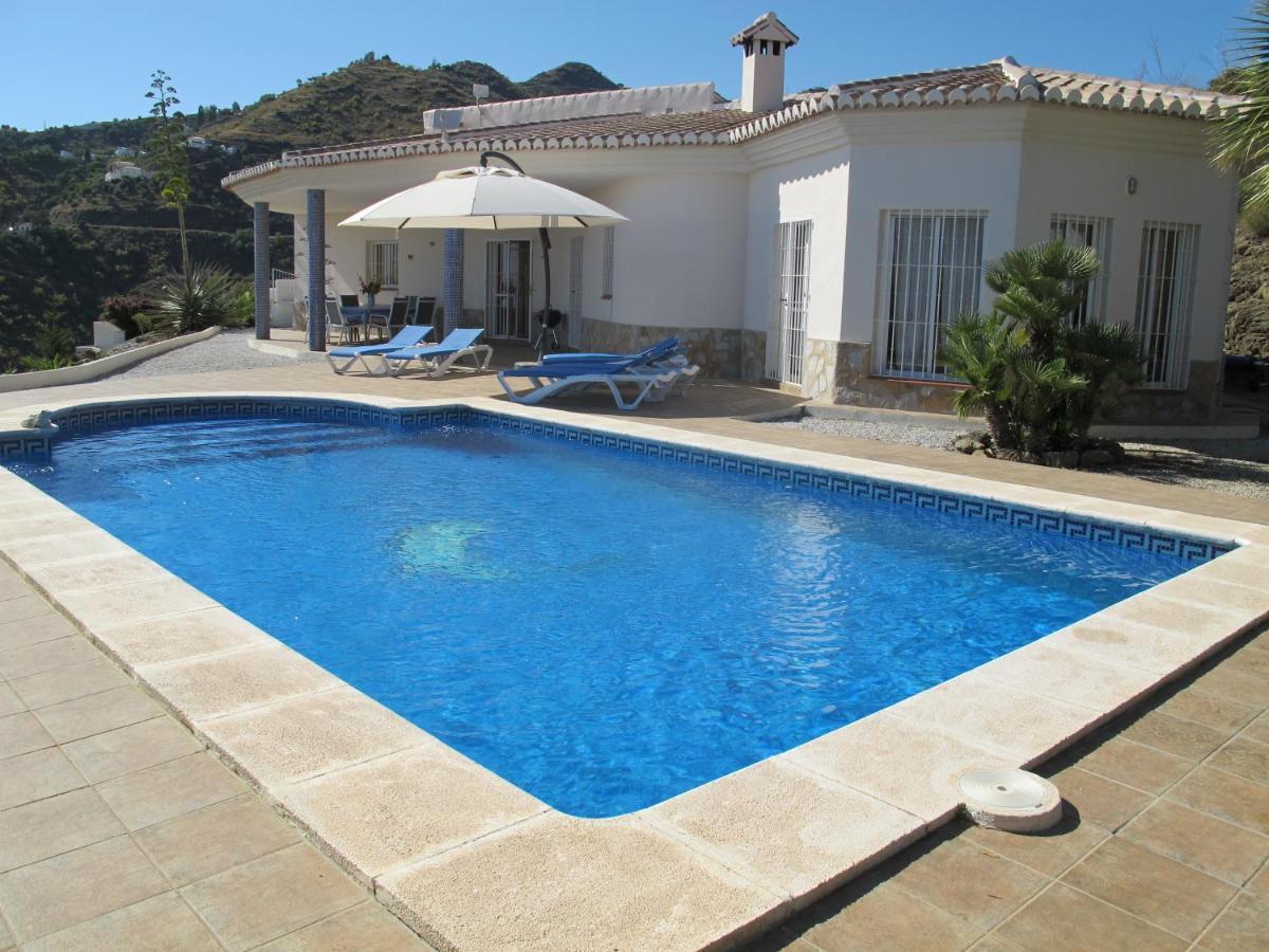 Villa Camakini With Heated Pool And Sea View Arenas  Bagian luar foto