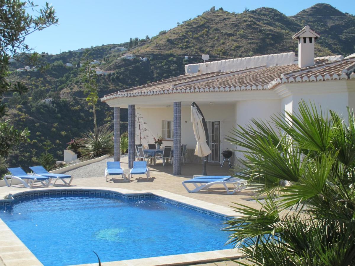 Villa Camakini With Heated Pool And Sea View Arenas  Bagian luar foto
